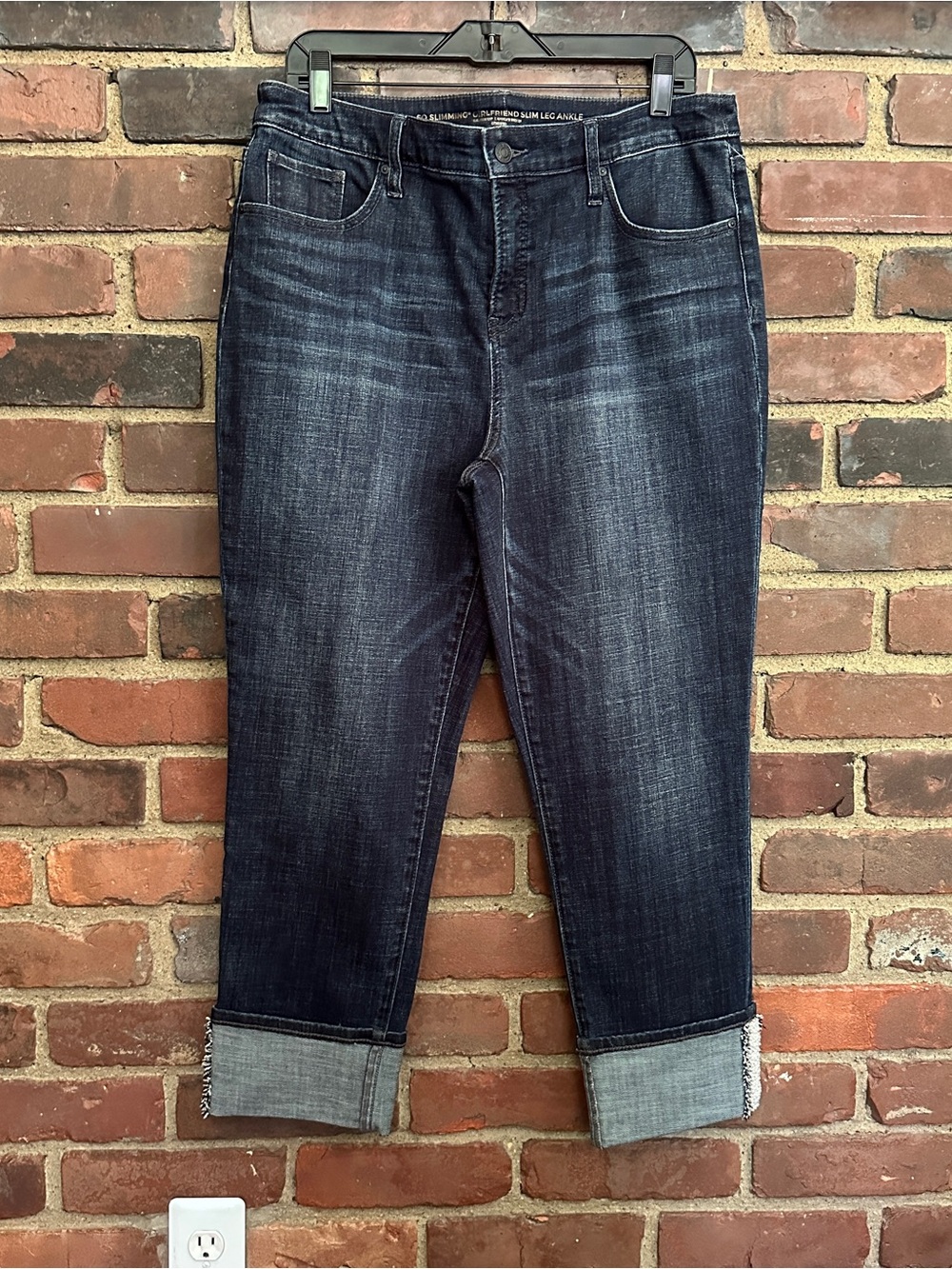 Chicos So Slimming Girlfriend Ankle Jeans Beads Sz 2P (34 X 25) 11” high rise